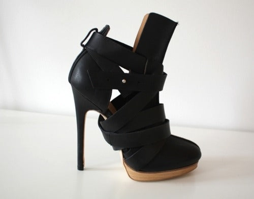 KRIS VAN ASSCHE SS2010 MULTISTRAP ANKLE BOOTS