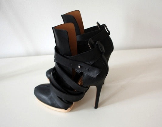 KRIS VAN ASSCHE SS2010 MULTISTRAP ANKLE BOOTS