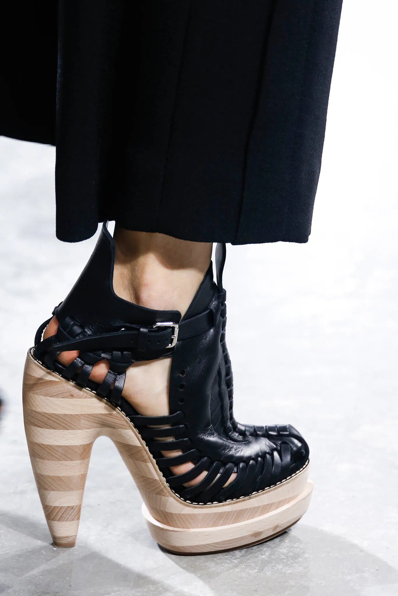 PROENZA SCHULER 2014 RUNWAY