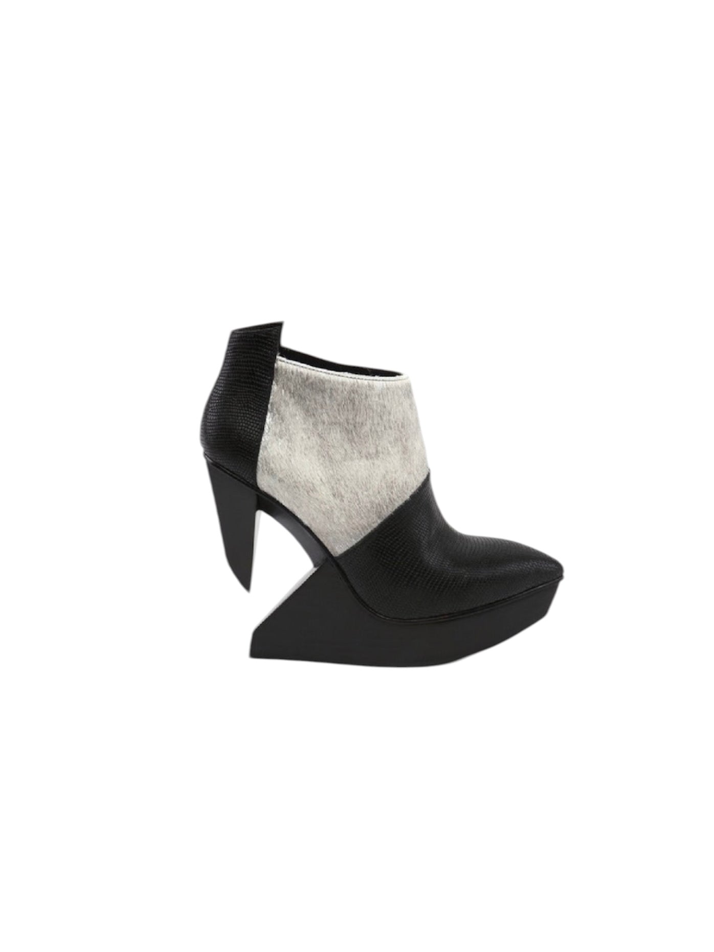 UNITED NUDE STRUCTURAL WEDGES
