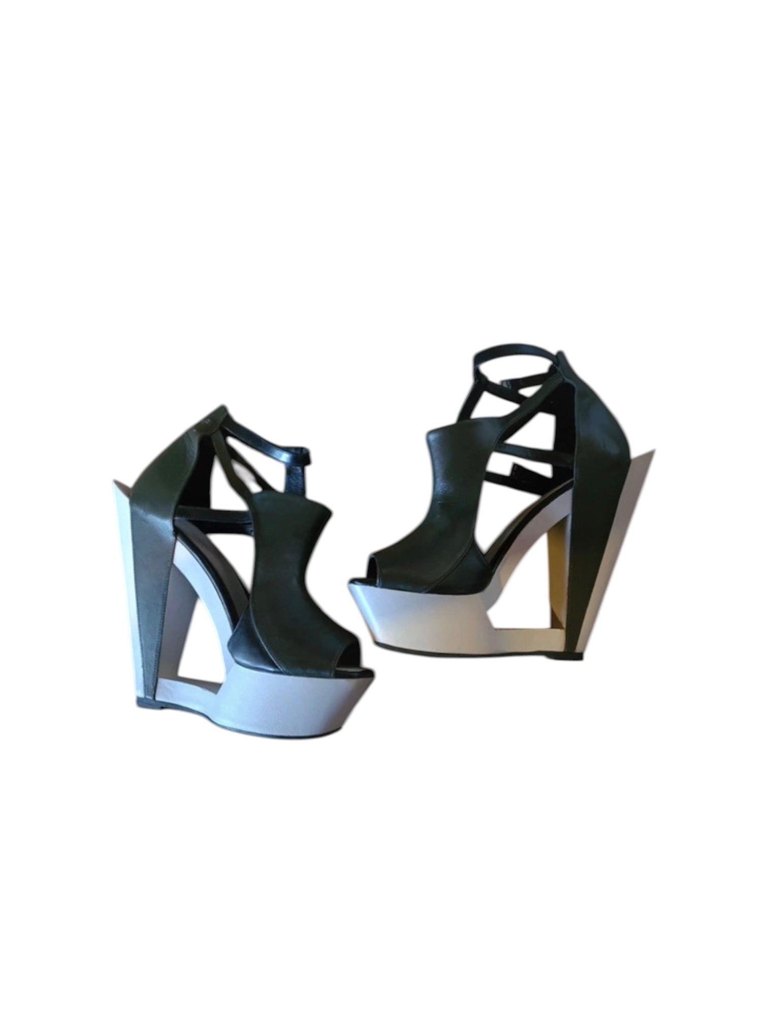 ILJA VISSER AW13 SCULPTURAL WEDGES