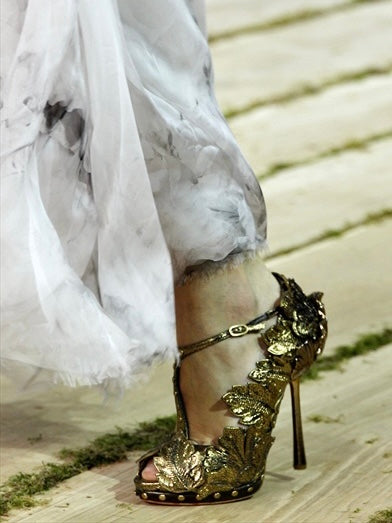 ALEXANDER MCQUEEN 2011 ANTIQUE RUNWAY SANDALS