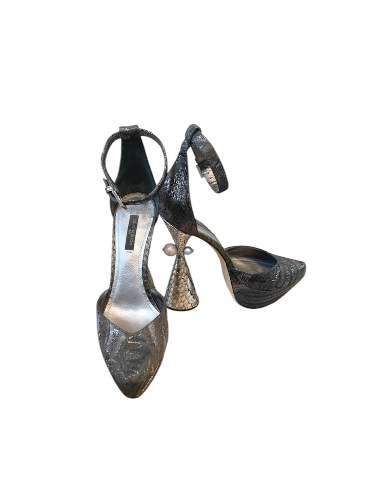 LOUIS VUITTON FALL 2009 D’ORSAY PUMPS